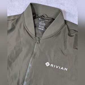 Rivian Light Jacket Men's Size XL Green